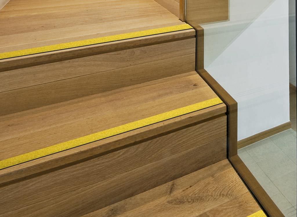 Stair Nosing What Is Its Purpose, Laminate Flooring Stairs Edge
